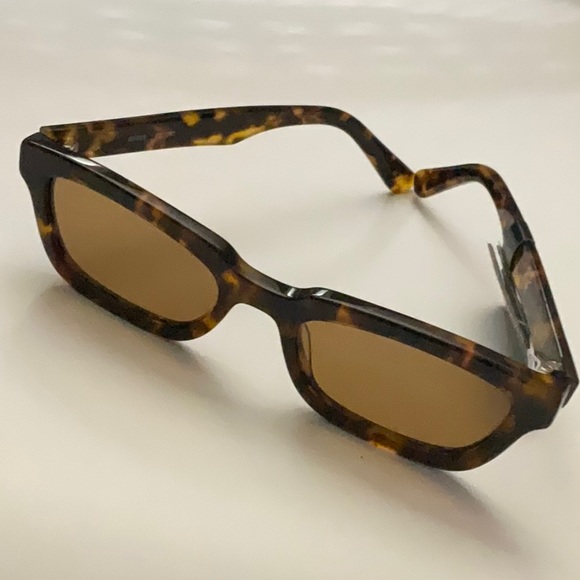 Angular Sunglasses - Picture 6 of 9